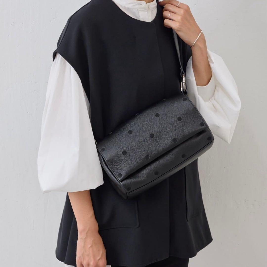 【新品未使用タグ付き】BEARDSLEY ビアズリードットボディバッグ ブラック