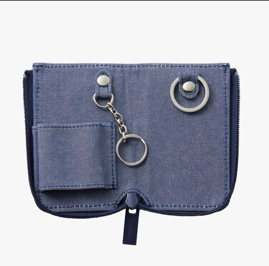 ファミリア　キーケース