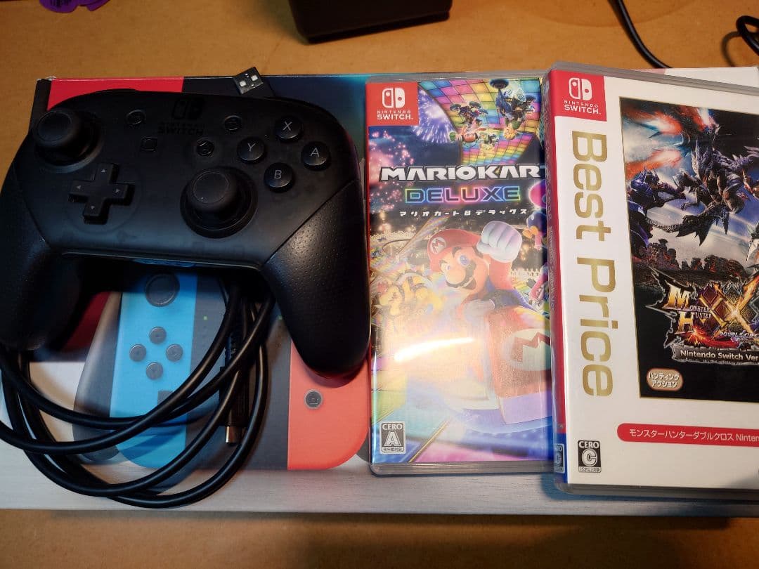 Nintendo Switch本体+マリオカート8DX+モンハンXX+Proコン