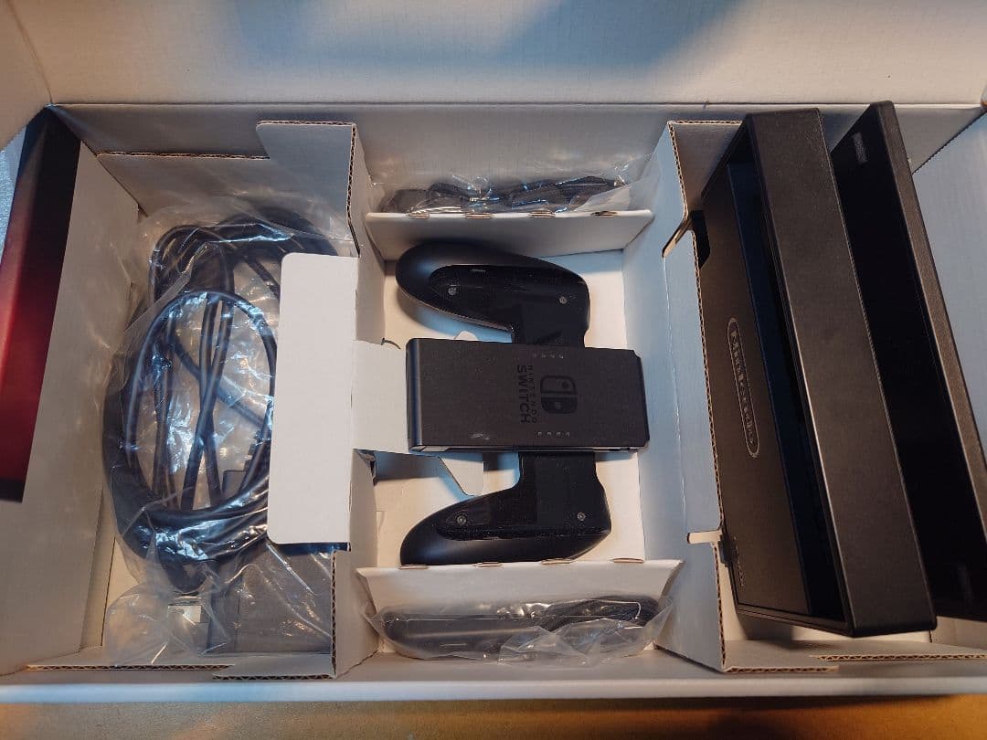 Nintendo Switch本体+マリオカート8DX+モンハンXX+Proコン