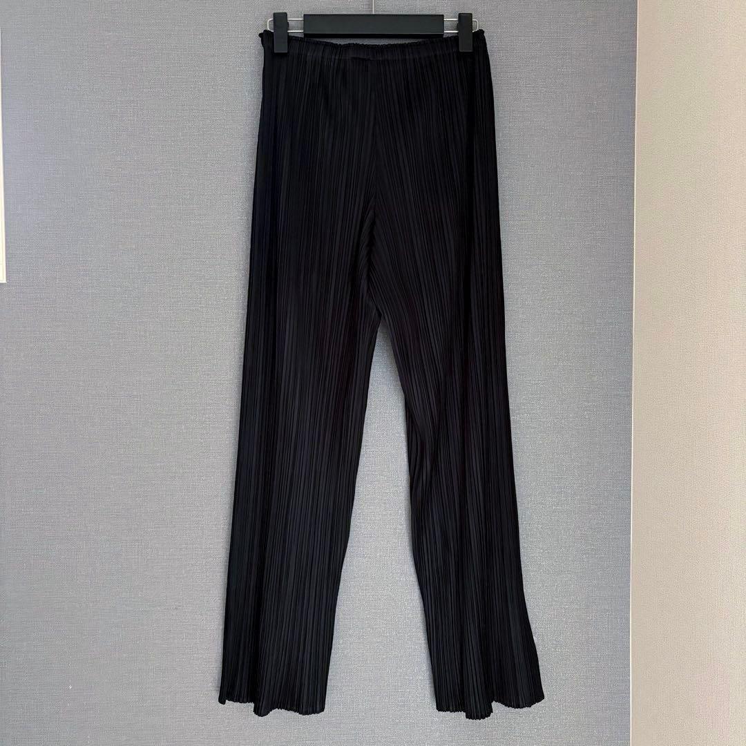 未使用級✨プリーツプリーズ イッセイミヤケ ワイドストレートパンツ 黒 2