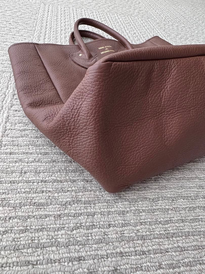 ヤングアンドオルセン　レザートート　Ｍ　ブラウン