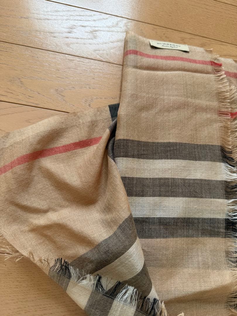 美品BURBERRY チェック柄ストール　大判