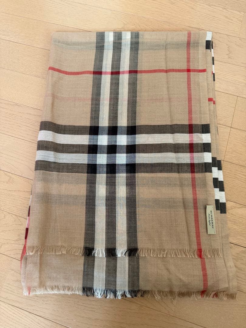 美品BURBERRY チェック柄ストール　大判