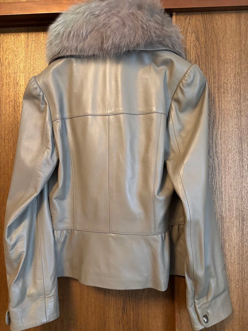 ファー付き羊革ジャケット