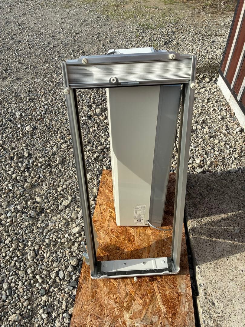 取りに来れる方限定2019年製コロナ窓用エアコン