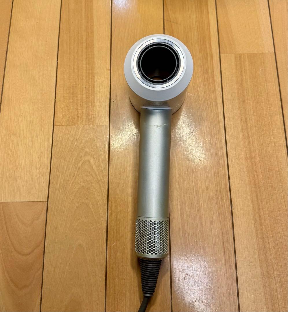 【美品】Dyson Supersonic ドライヤー ブラックHD01