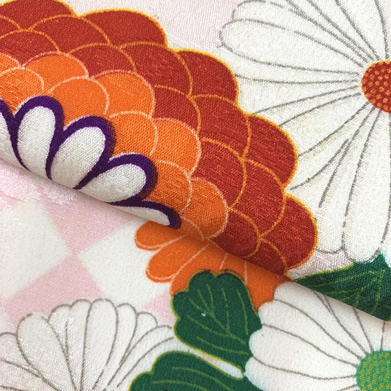 409ag96□七五三 三歳 女児 アンティーク 着物のみ 市松模様 菊文□美品