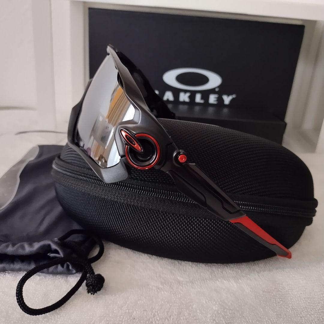 オークリー ジョウブレイカー OAKLEY JAWBREAKER 黒フレーム/赤