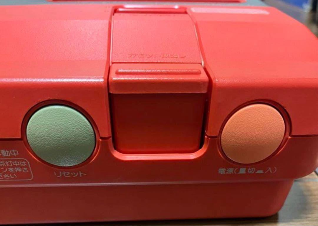 SHARP Twin Famicom AN-500R レッド動作品