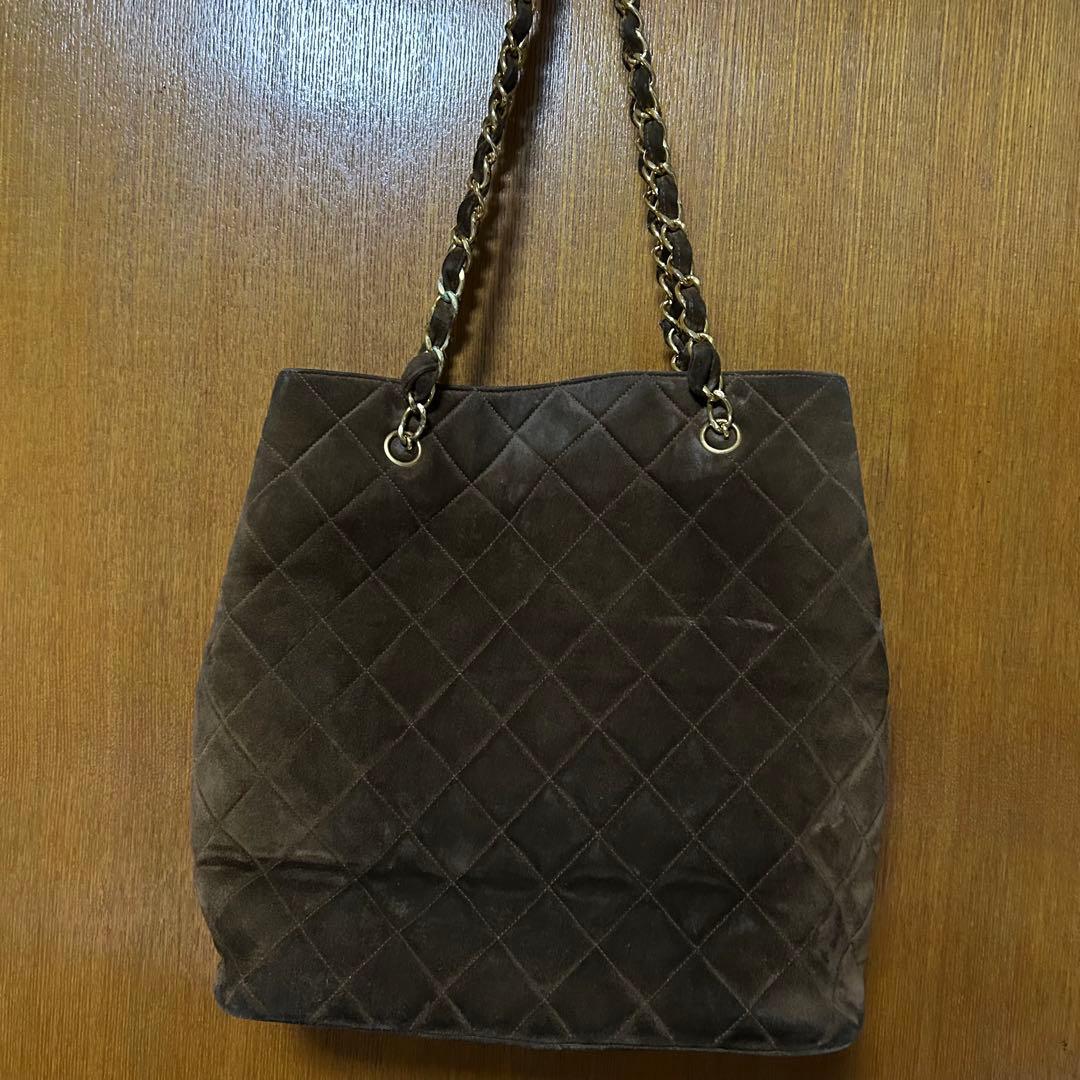 CHANEL ブラウン スエード ショルダーバッグ