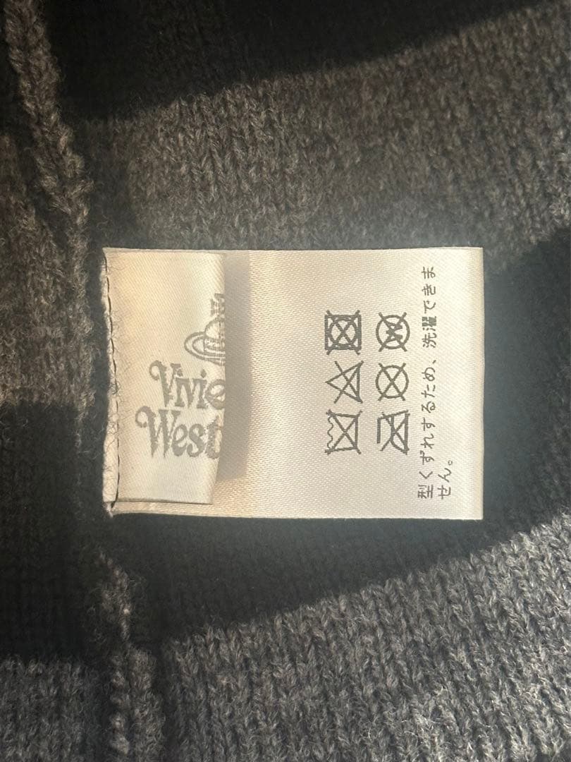 Vivienne Westwood ORB フラップ付ワッチ ニット帽