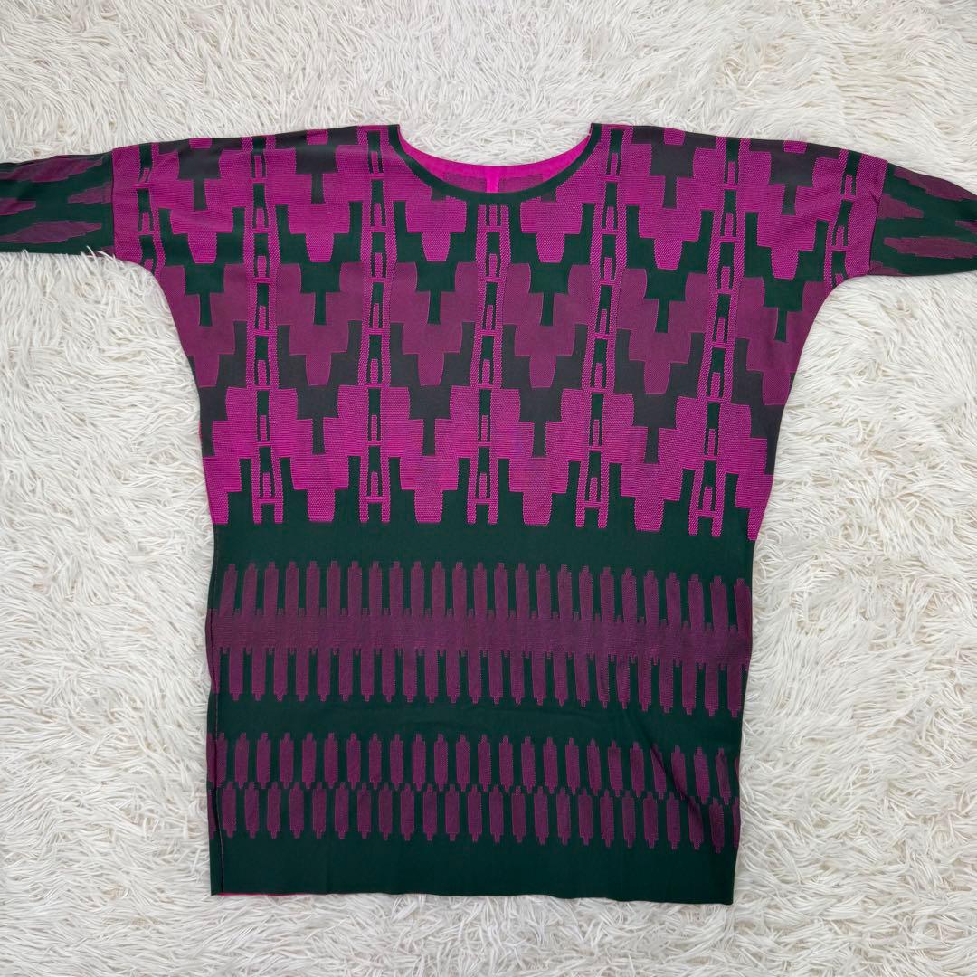 【人気】pleats please 長袖カットソー　ワンピース　総柄　サイズ3