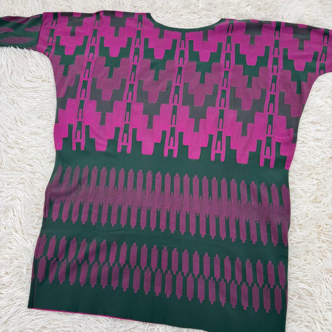 【人気】pleats please 長袖カットソー　ワンピース　総柄　サイズ3