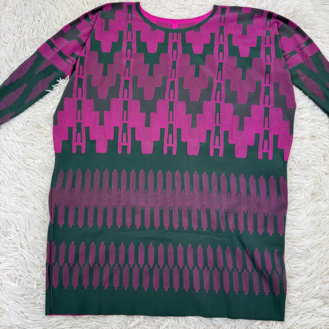 【人気】pleats please 長袖カットソー　ワンピース　総柄　サイズ3