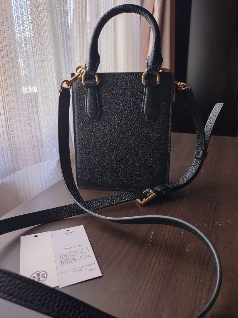 ☆トリーバーチ　ブラック　ミニショルダーバッグ　三井アウトレット