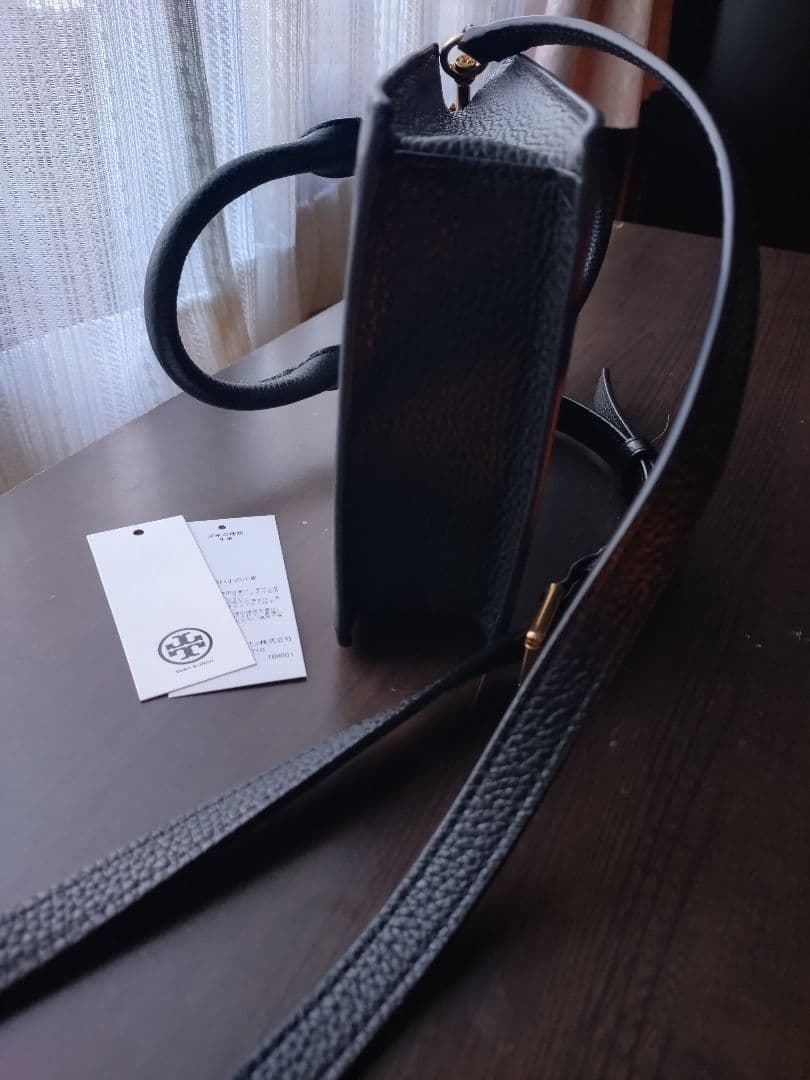 ☆トリーバーチ　ブラック　ミニショルダーバッグ　三井アウトレット