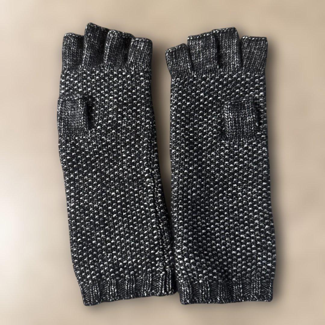 CHANEL 指なしグローブ ブラック・グレー