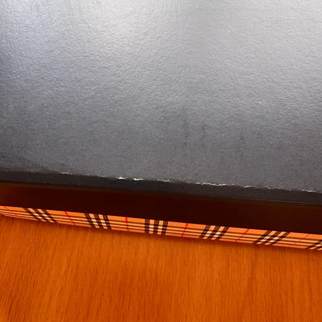 BURBERRY ウール100% ひざ掛け チェック柄