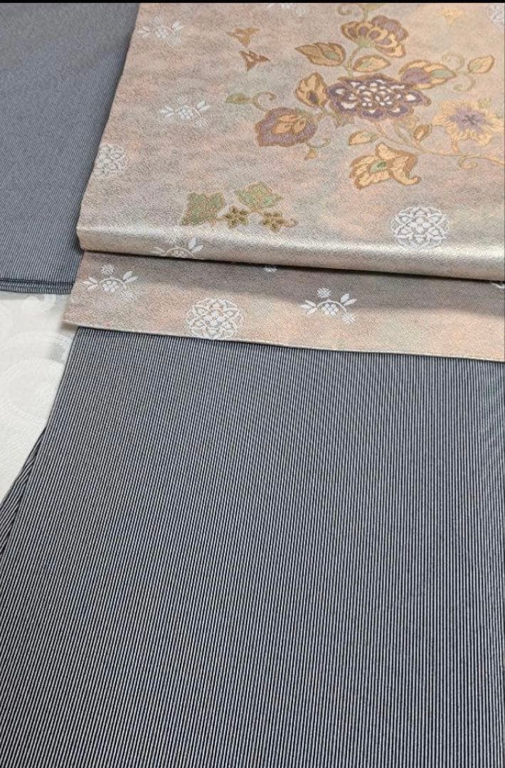 江戸小紋 万筋　黒x薄グレー袷　正絹　縞　丈160 裄65、5 紋なし