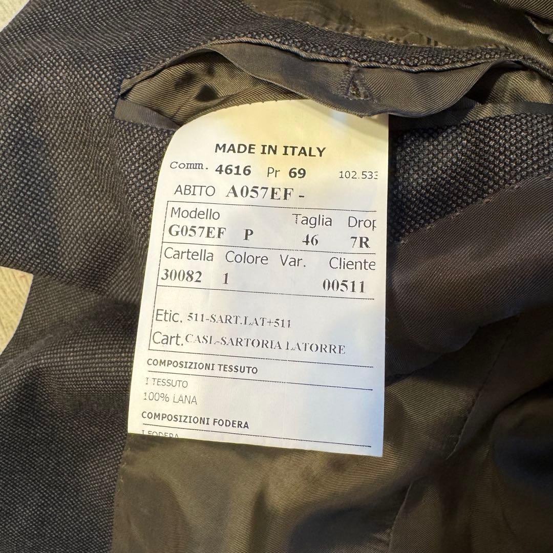 サルトリアラトーレ　スーツ　セットアップ　ブートニエール付　イタリア製