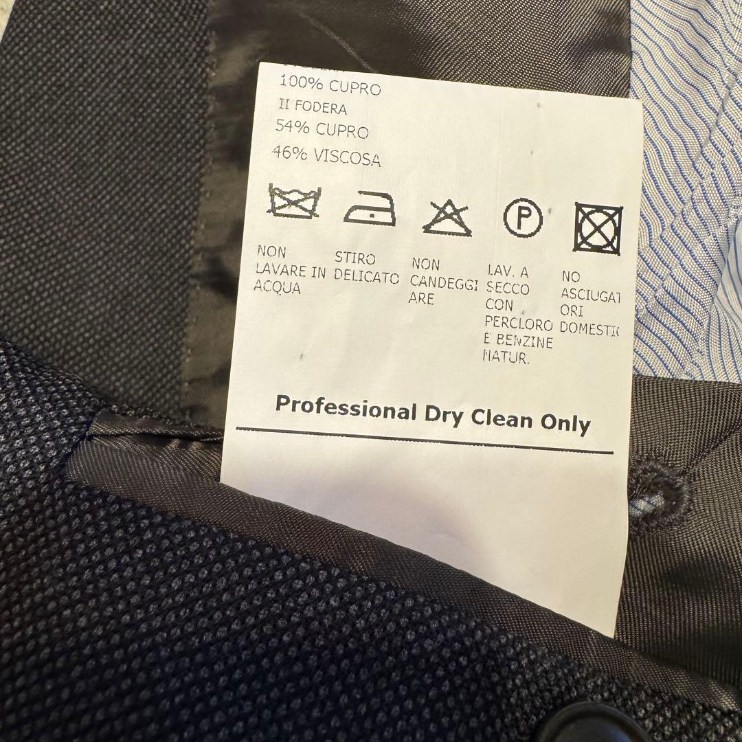 サルトリアラトーレ　スーツ　セットアップ　ブートニエール付　イタリア製