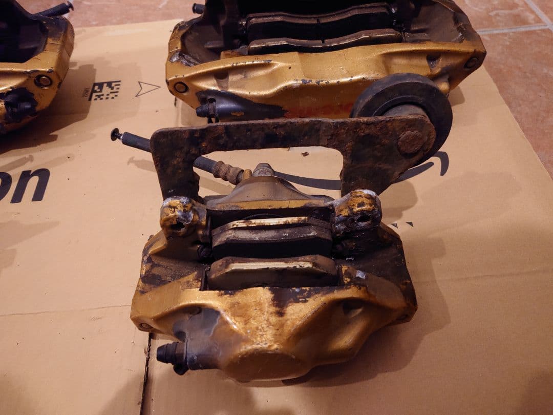 brembo Fr.Rrブレーキキャリパーセット