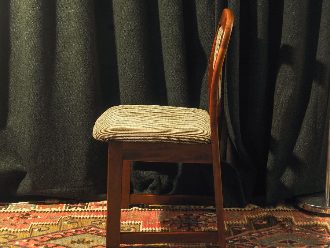 【なっち】“KOIZUMI”ストライプダイニングチェアA