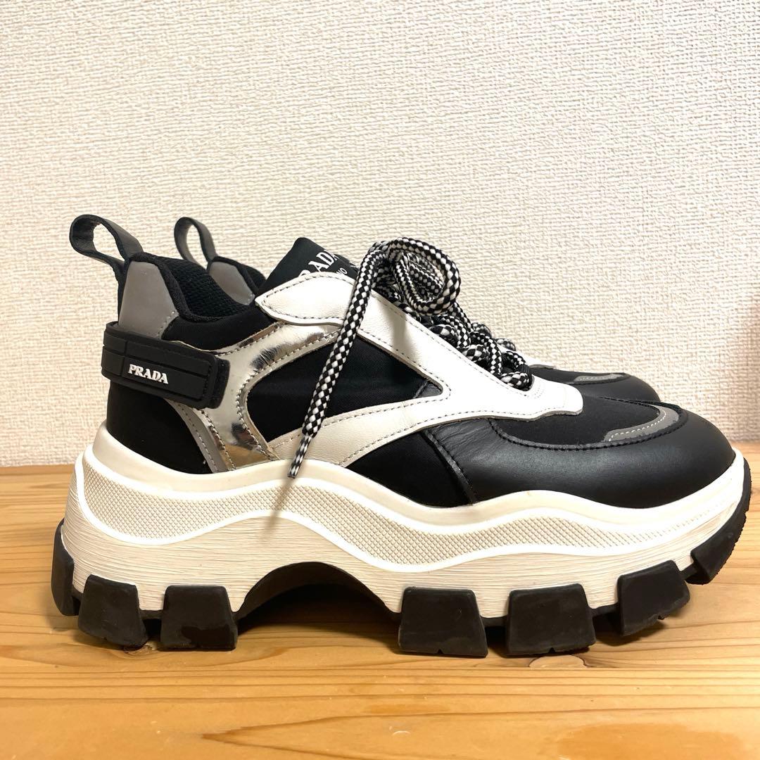 PRADA ペガサススニーカー （37）ブラック/ホワイト