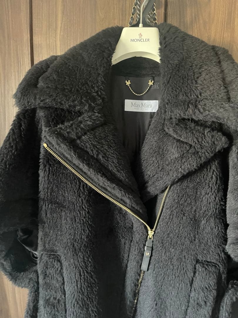 Max Mara MANTO teddy ケープ　ポンチョ