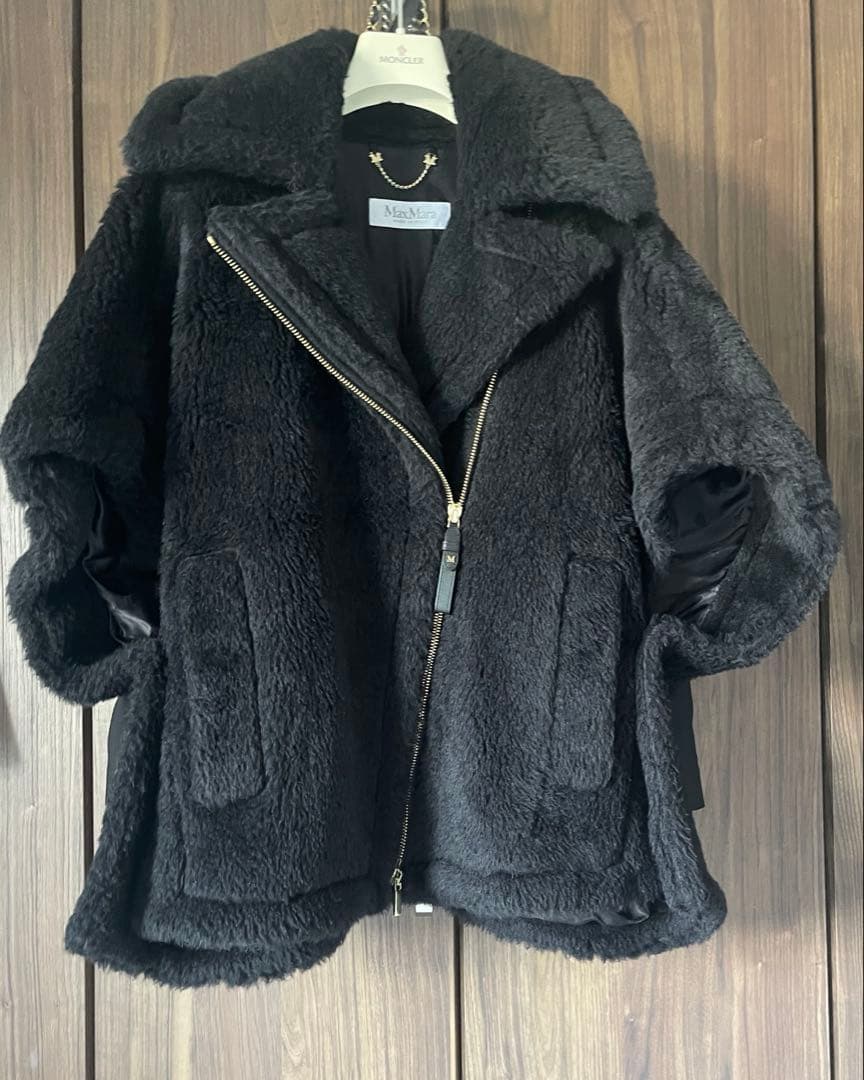Max Mara MANTO teddy ケープ　ポンチョ
