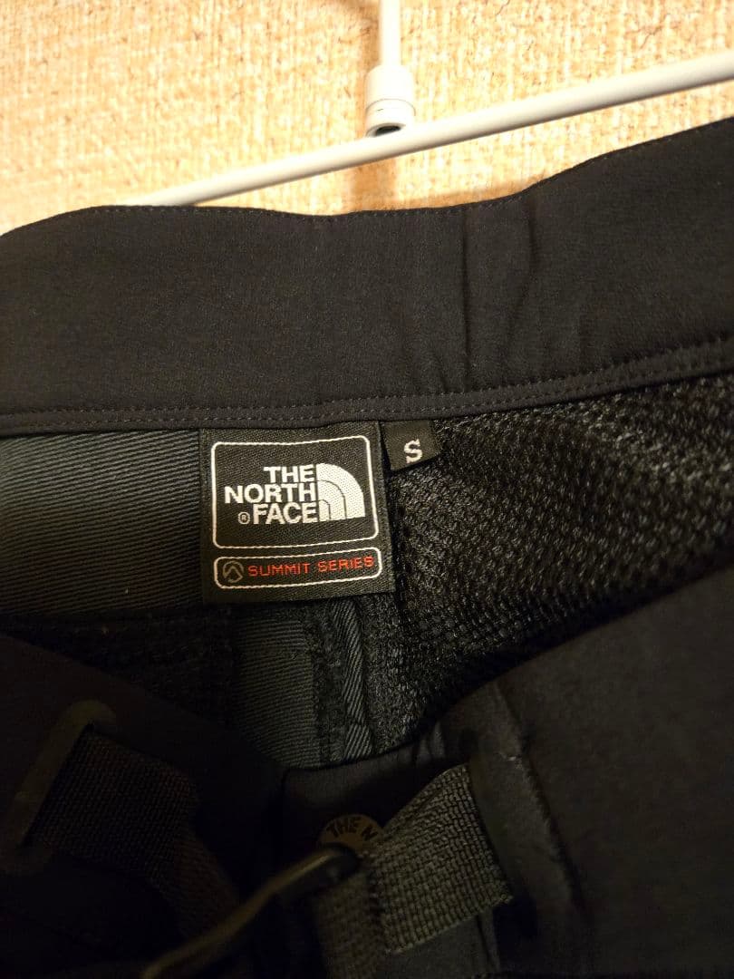 ノースフェイス サミットシリーズ　ビッグウォールパンツ NB31921