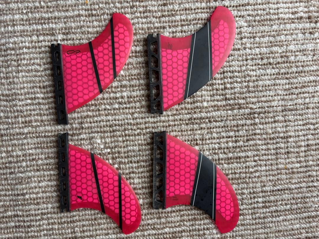 【送料込み】Futures Fins STRETCH クワッドフィン