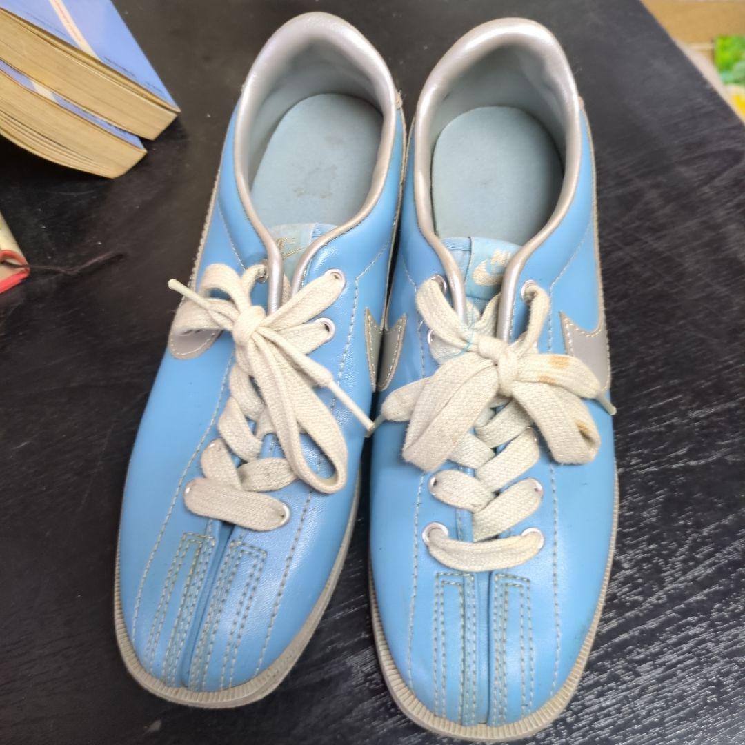 ナイキ　ボーリング　シューズ