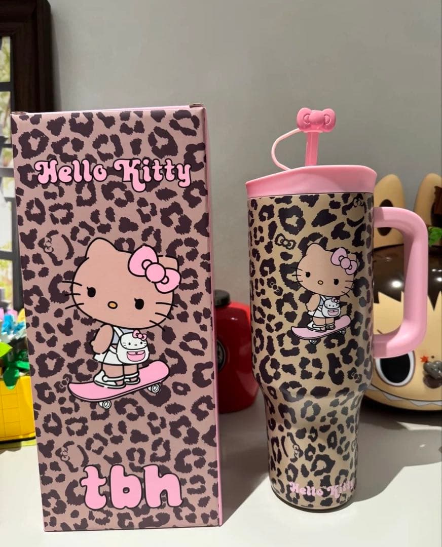 早い者勝ち海外限定ハローキティHelloKittytbh マグボトル タンブラー