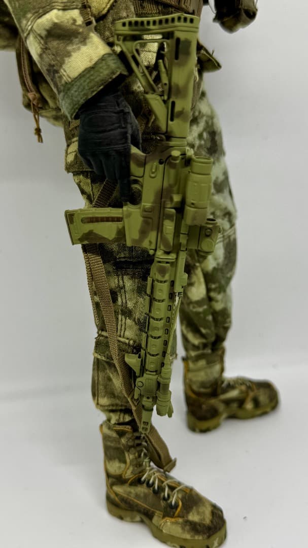 【箱無し/美品】アメリカ軍 先進戦術隠蔽システムオペレータ 1/6フィギュア