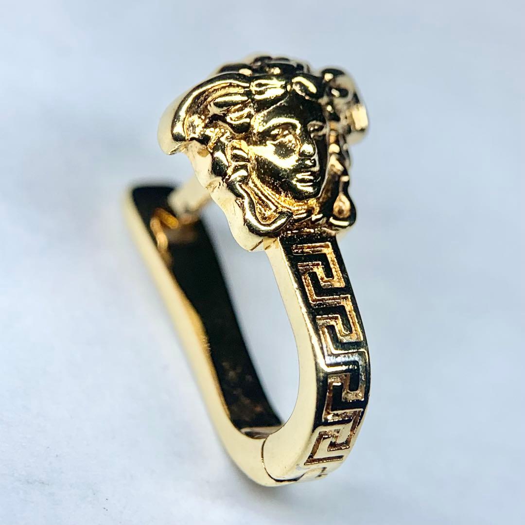 未使用級 VERSACE ヴェルサーチェ ピアス 片耳用 メデューサ ゴールド