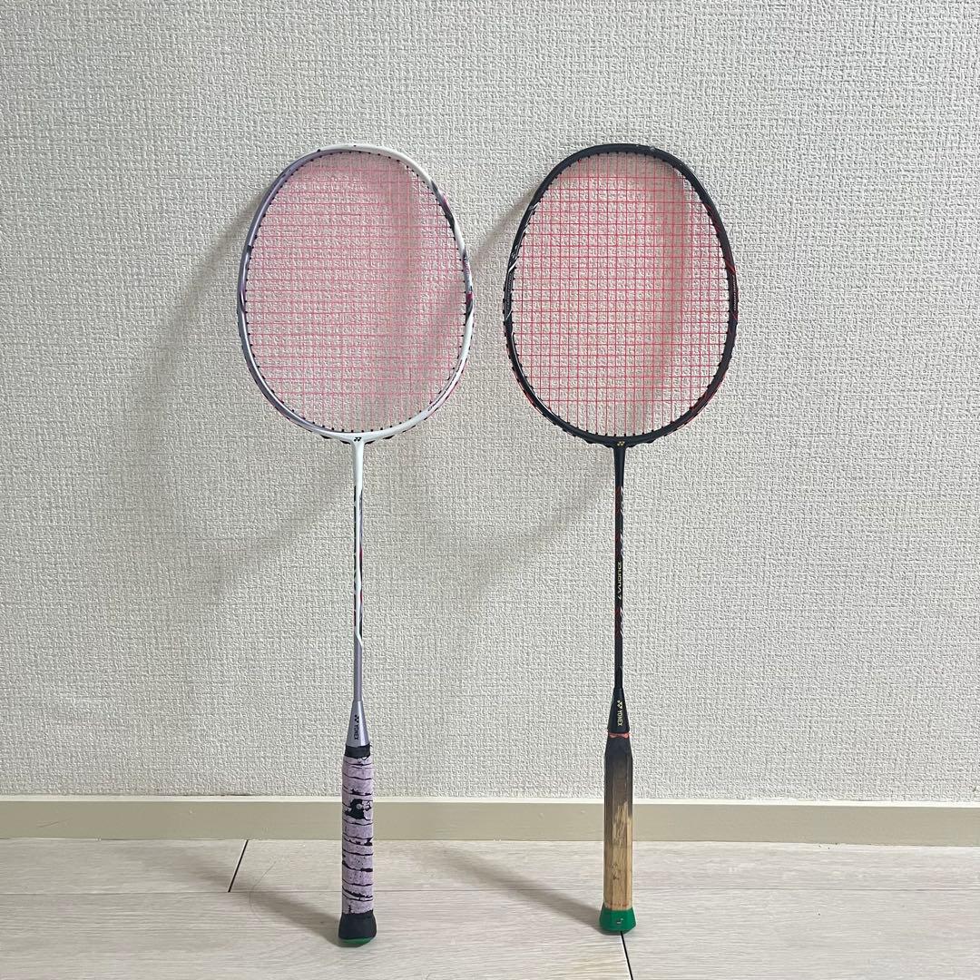 ✨️送料無料✨️ YONEX バドミントンラケット 2本セット ラケットケース付き