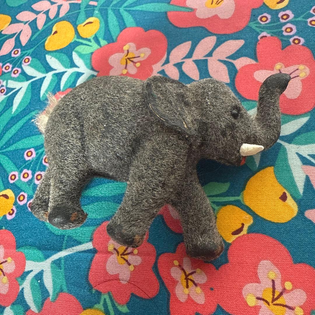 ワグナー社ヴィンテージ♡フロストアニマル2体セット