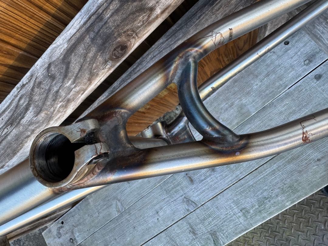 BMXフレーム STRESS CREW FRAME 20.8”