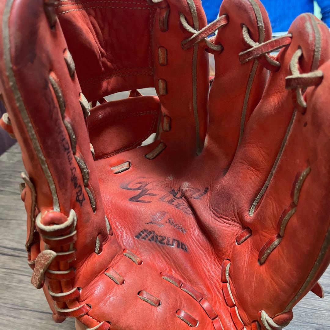 MIZUNO グローバルエリート軟式用グローブ二つセット