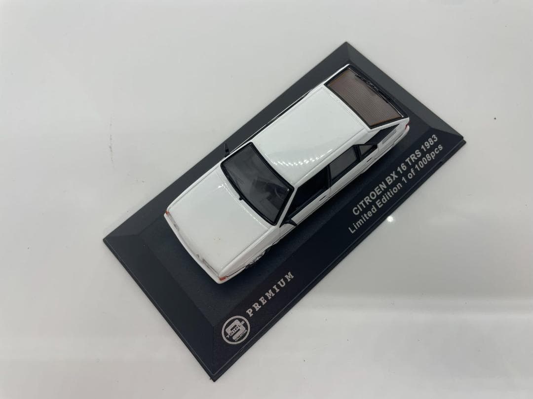 402-444 TRIPLE9 1/43 シトロエン BX 16 TRS