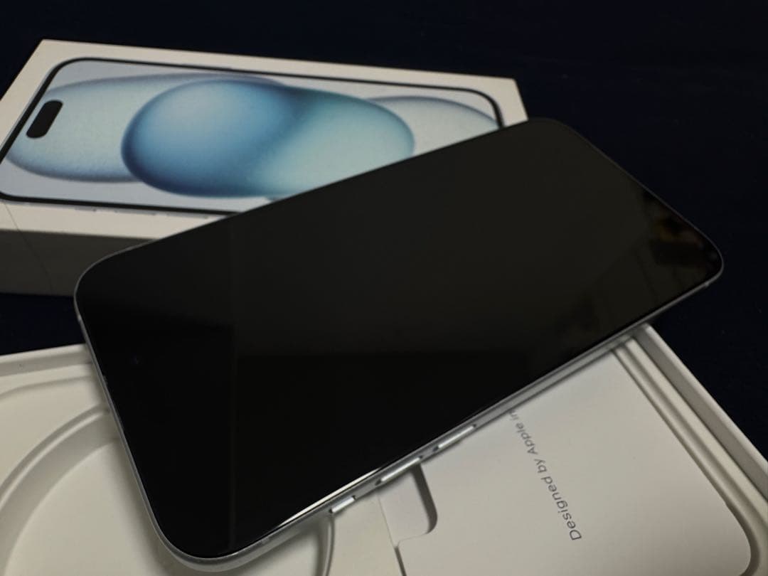 Apple iPhone 15 plus ブルー　128G♪