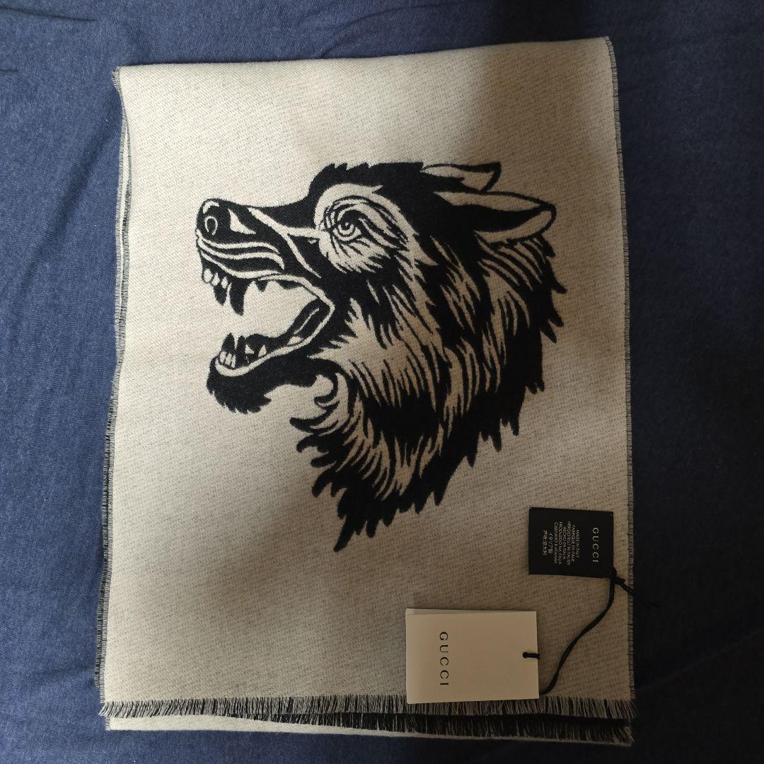 GUCCI マフラー 狼の顔刺繍 ベージュ ダークグレー