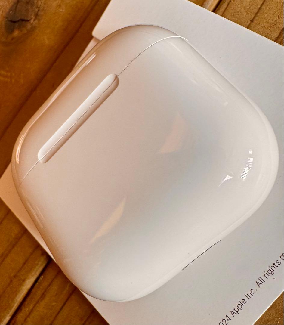 AirPods 4 アクティブノイズキャンセリング 搭載モデル