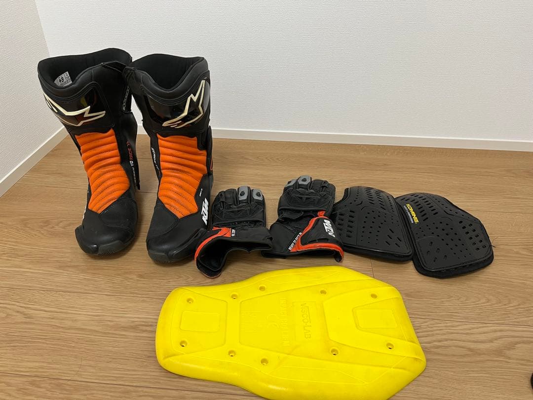 KTM 革ツナギ　レザー バイクツナギ　ブーツグローブセット　レーシングスーツ