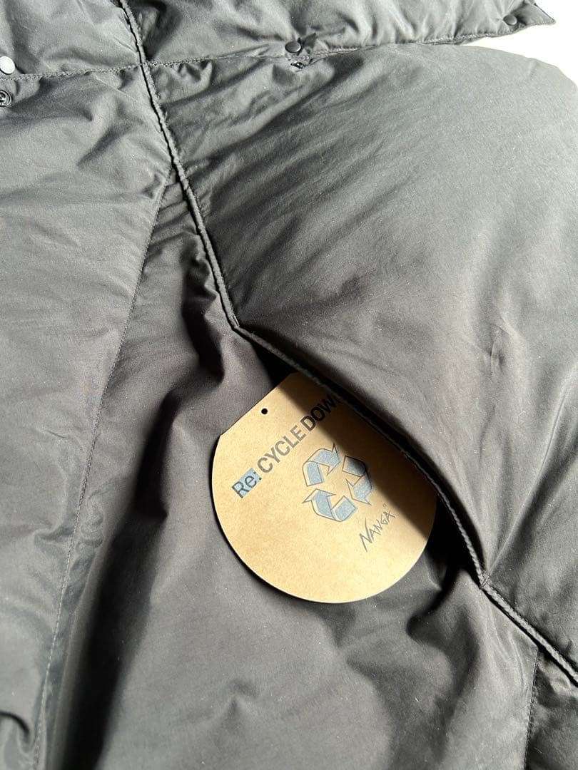 nestrobe購入ナンガ ダウンショール(ポンチョ)黒ポケット、スナップ付