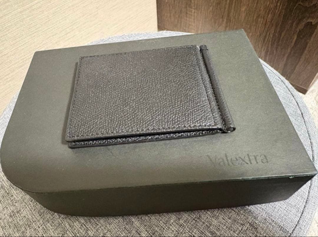 Valextra ブラック レザー マネークリップ　新品未使用品