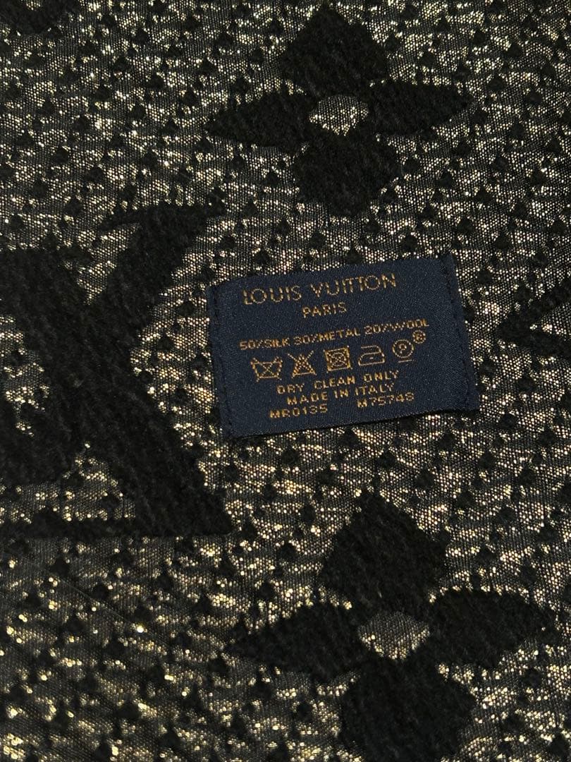 み*ぃ様 Louis Vuitton モノグラム マフラー