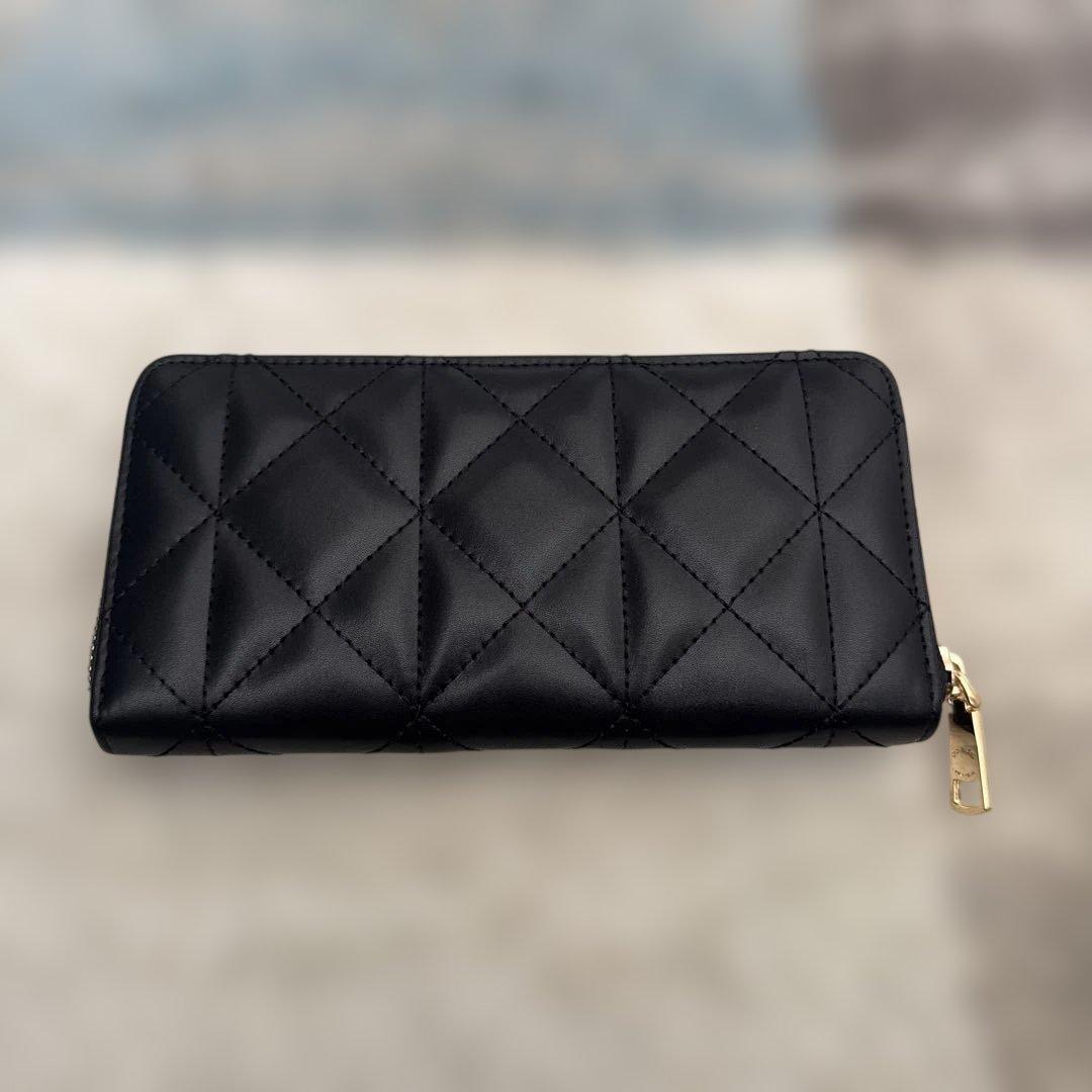 コーチキルティング長財布